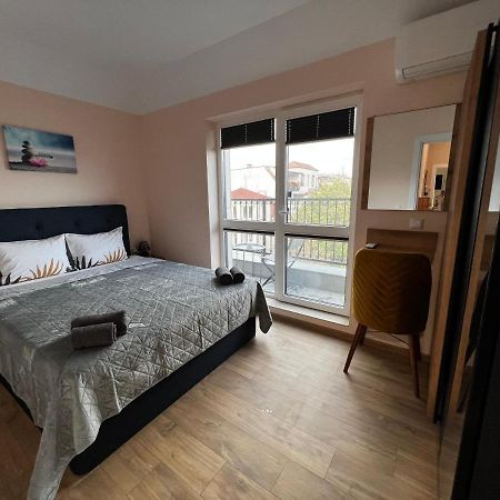 Varna Downtown Apartment Esterno foto