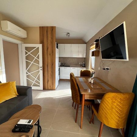 Varna Downtown Apartment Esterno foto