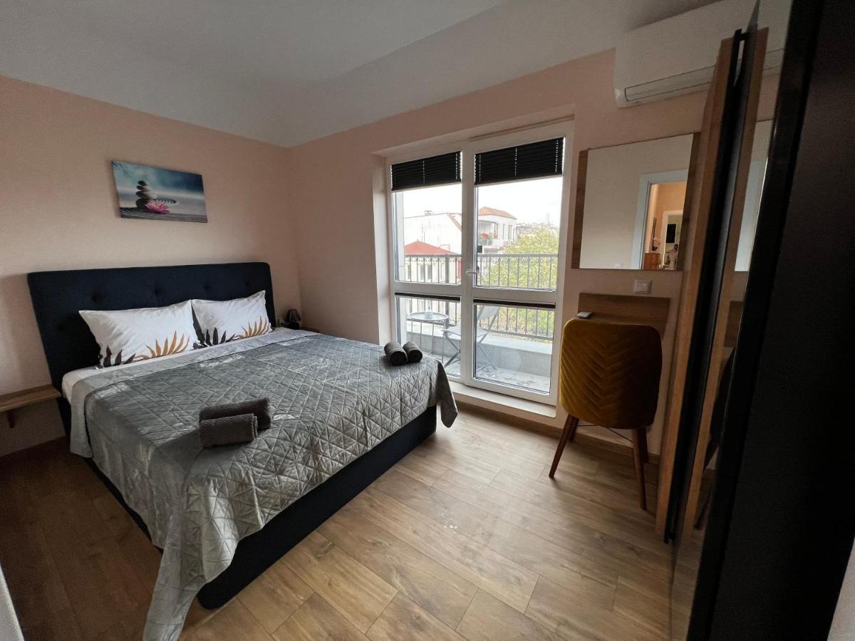 Varna Downtown Apartment Esterno foto